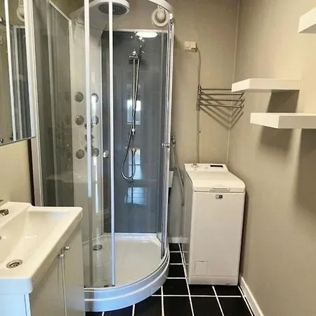 Spacious - Great View - Central Apartment *